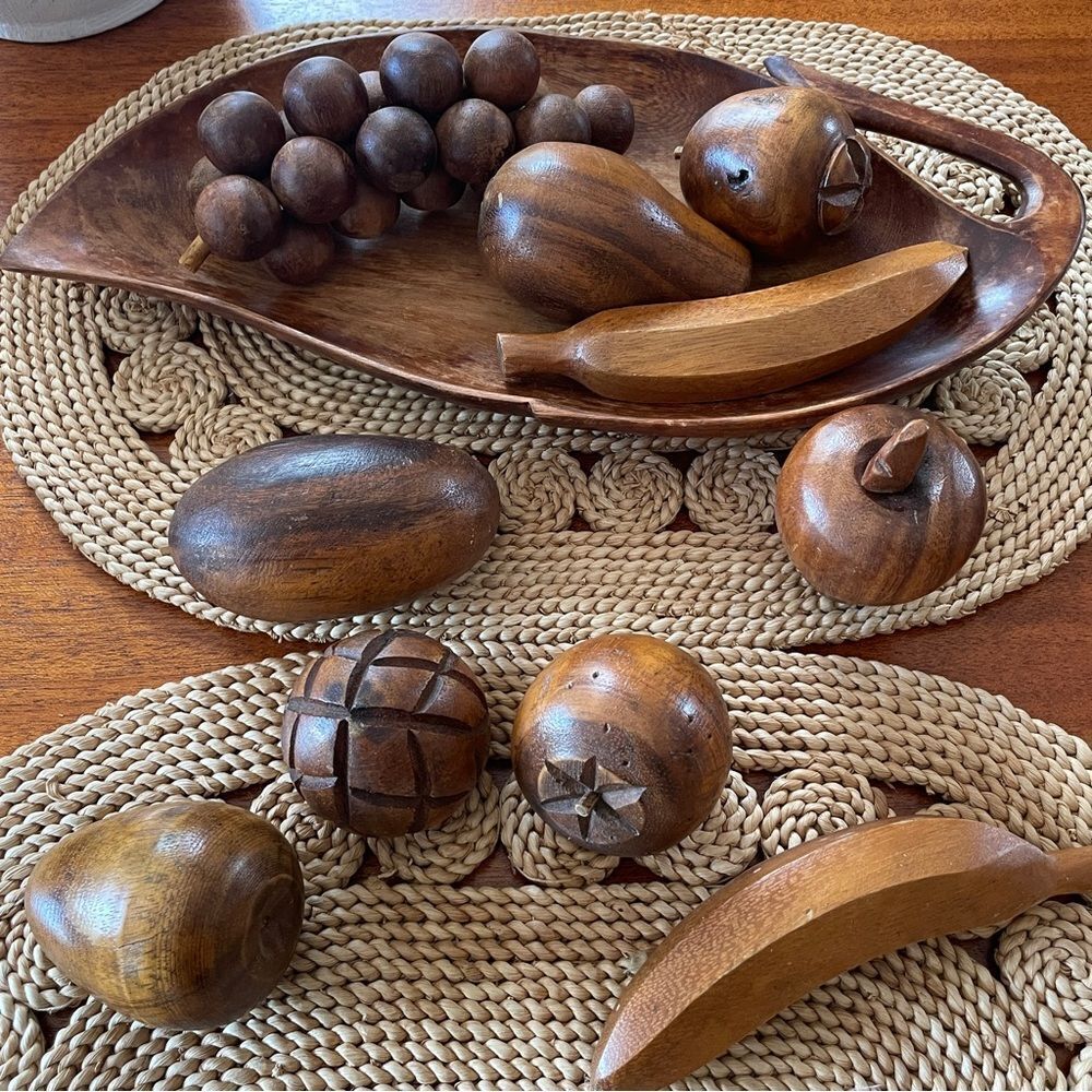 Vintage MCM Wooden Monkey Pod 10 Piece Fruit and Leaf Shaped Bowl Set